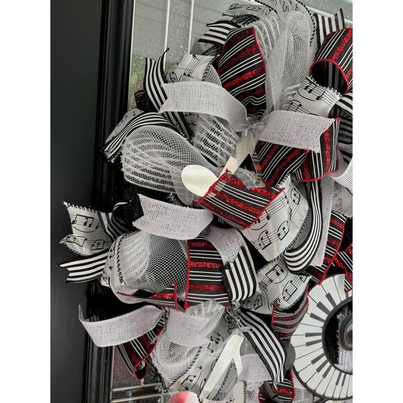Elegant  Music Deco Mesh Wreath - Picture 5 of 6